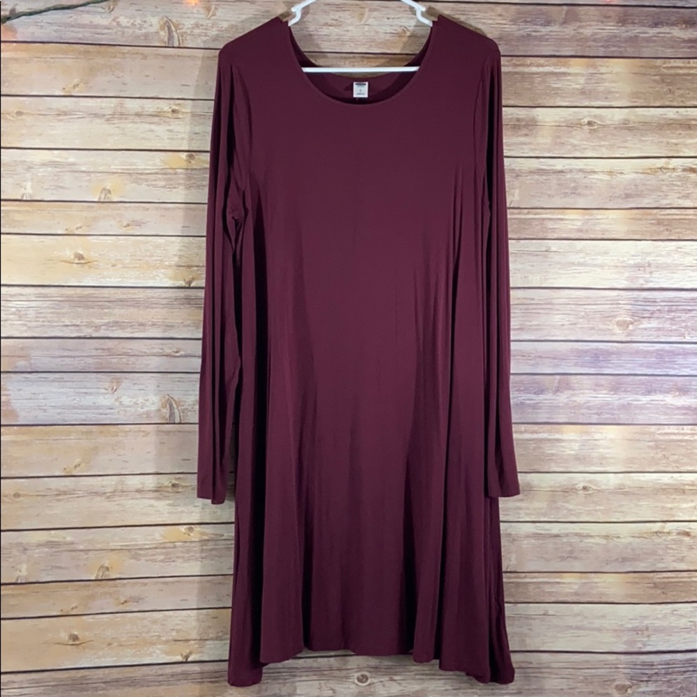 Maroon tee shirt dress